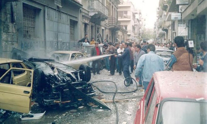 Τριάντα χρόνια από τη βόμβα στην Πάτρα (pics - vid)