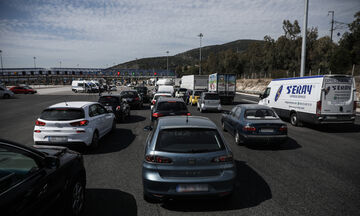 Διόδια: Ουρές χιλιομέτρων! Πάνω από 120 οδηγοί... γύρισαν πίσω! (vid)