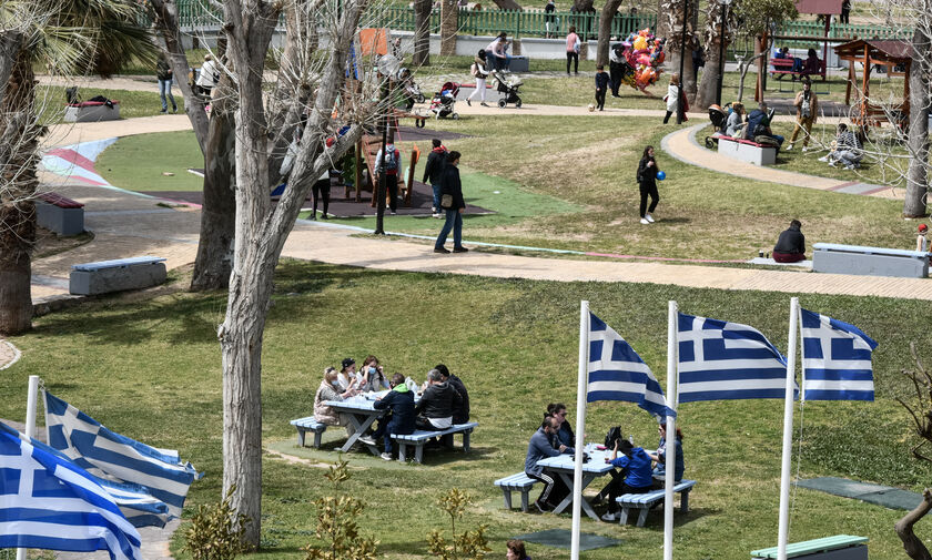 Καιρός: Νέα άνοδος της θερμοκρασίας - Έως και 25 βαθμούς το θερμόμετρο
