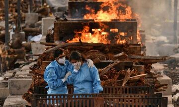 Ινδία: Η μαύρη αγορά καλπάζει λόγω του κορονοϊού - Ελλείψεις σε ξυλεία και υπέρογκες χρεώσεις