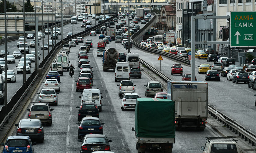 Πάνω από 38.000 οχήματα στις εθνικές οδούς!