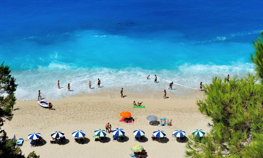 Telegraph: Τα καλύτερα ελληνικά νησιά για διακοπές το 2021