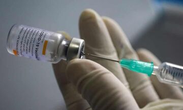 ΠΟΥ: «Η πανδημία θα τελειώσει μόνο όταν εμβολιαστεί το 70% του πληθυσμού»