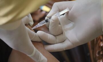 Κορονοϊός - Έρευνα: Και τρίτη δόση εμβολίου ενδέχεται να χρειαστούν οι ευπαθείς ομάδες 