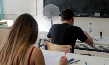 Πανελλήνιες 2021: Οι απαντήσεις σε Νεοελληνική Γλώσσα και Λογοτεχνία