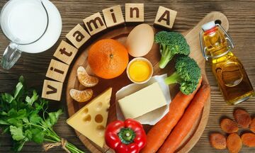 Ποιες τροφές περιέχουν την πολύτιμη βιταμίνη Α: Τι προσφέρει και τι γίνεται αν πάρετε μεγάλη δόση