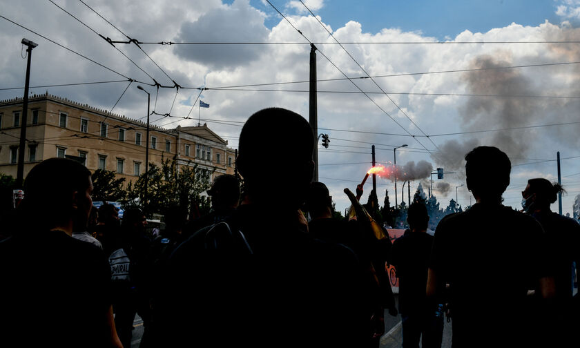 Το βράδυ η απόφαση για την αγωγή που κατέθεσε η Νίκη Κεραμέως κατά της απεργίας