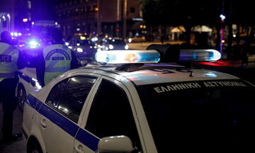 Χαλάνδρι: Άνδρας χτύπησε τη μητέρα του και τραυμάτισε αστυνομικό με γκλομπ