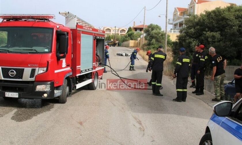 Κεφαλονιά - Τραγωδία στην άσφαλτο: Τρεις νεκροί σε τροχαίο στα Κοκύλια - Στο πένθος το νησί (pics)