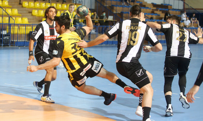 Live Streaming: ΑΕΚ - ΠΑΟΚ (20:00)