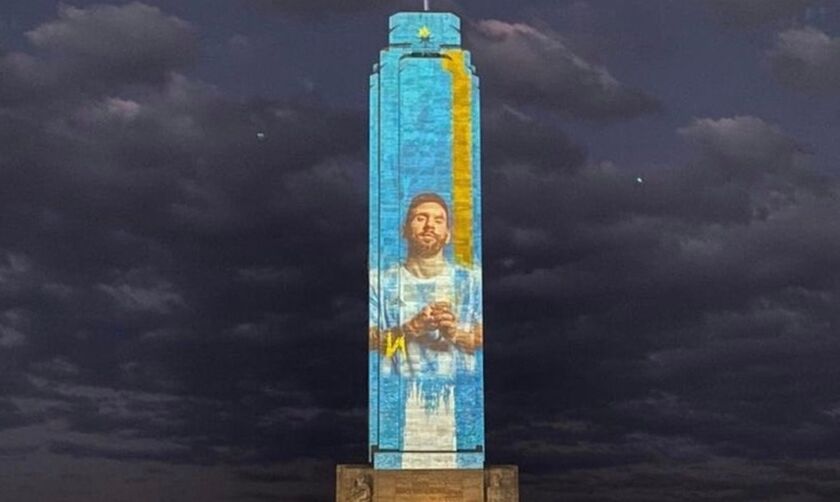 Ροσάριο: Η πόλη φωταγωγήθηκε στα χρώματα της Αργεντινής και τη μορφή του Λιονέλ Μέσι (pics))