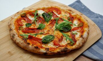Μπορεί η πίτσα να μειώσει τη χοληστερίνη; 
