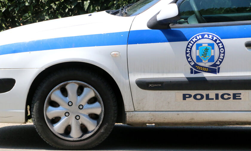 Κρήτη: Συνελήφθη άνδρας που απείλησε να σκοτώσει τη σύζυγό του με μπαλτά