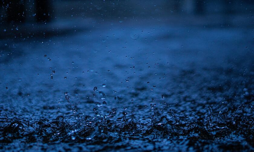 Καιρός: Καταιγίδες σε Θεσσαλία και Μακεδονία, ισχυροί βοριάδες στο Αιγαίο