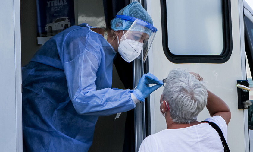 Κορονοϊός (26/7): Στα 2.070 τα κρούσματα