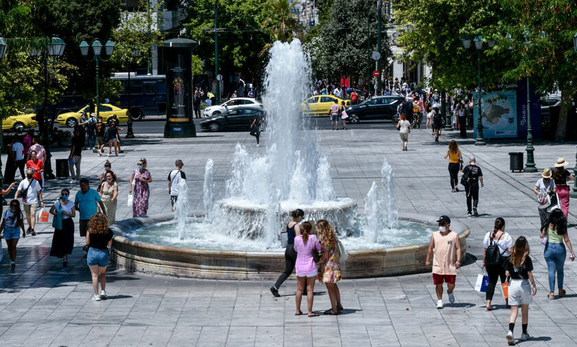 Καύσωνας: Ανοίγει κλιματιζόμενες αίθουσες ο Δήμος Αθηναίων