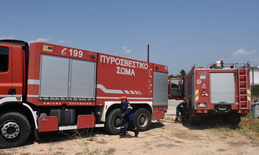 Προσωρινή διακοπή δρομολογίων ΗΣΑΠ στο τμήμα Ταύρος-Πειραιάς λόγω φωτιάς σε καλώδια