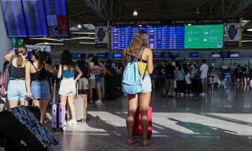 ΥΠΑ: Οι επιβάτες 12-17 ετών θα μπορούν να ταξιδεύουν και με self test στα νησιά