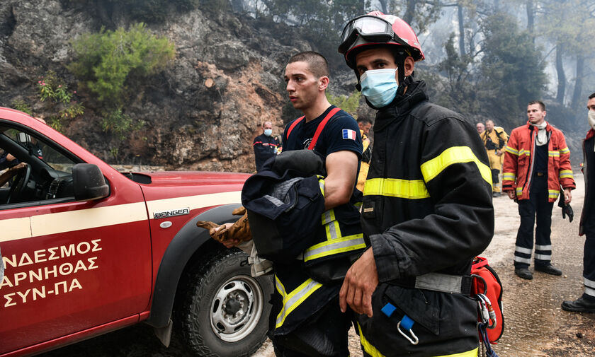 Αυτούς τους ήρωες θαυμάζουμε 