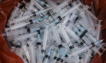 Ινδία: Εγκρίθηκε για επείγουσα χρήση το πρώτο εμβόλιο DNA κατά του κορονοϊού