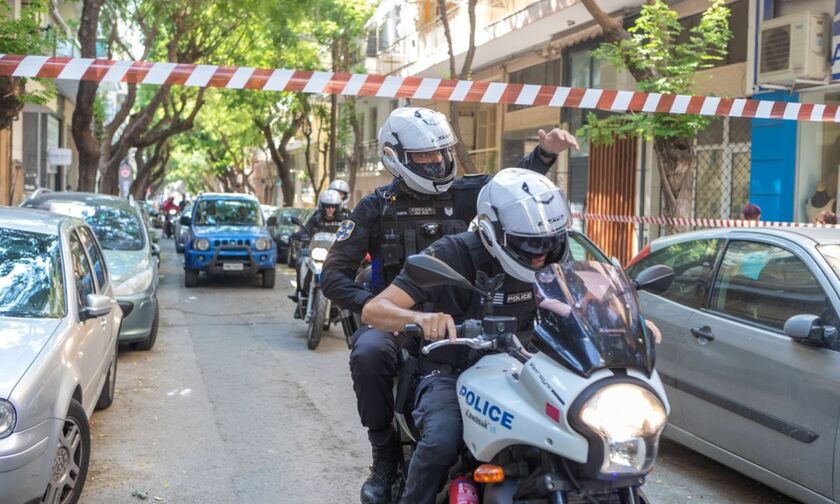 Θεσσαλονίκη: Νέα γυναικοκτονία – Δολοφόνησε τη σύντροφό του μέσα στο διαμέρισμά της