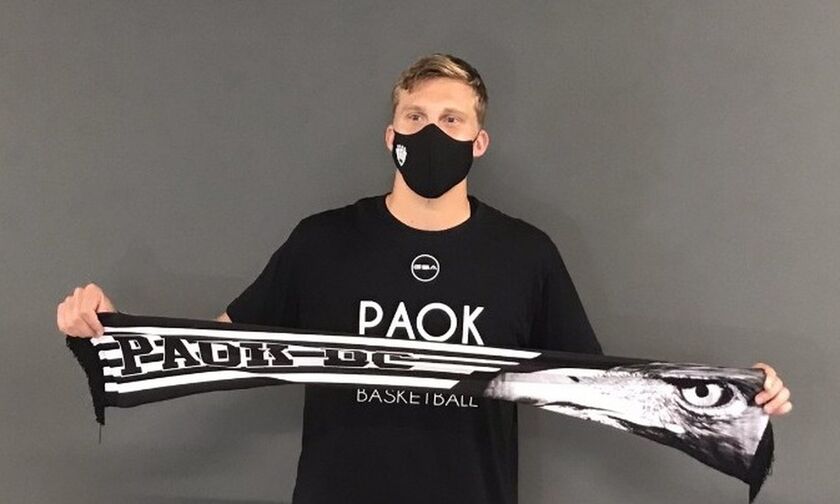 ΠΑΟΚ: Έφτασε ο ΝτιΛεό