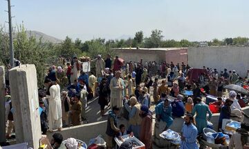 Καμπούλ: Εκατοντάδες οικογένειες χωρίς φαγητό και στέγη