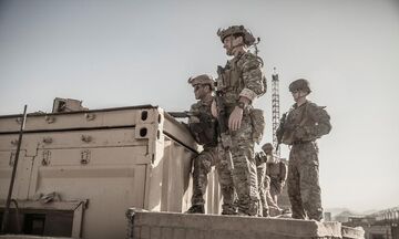 Αφγανιστάν: Οι ΗΠΑ προειδοποιούν για νέα επίθεση, ενώ βρίσκονται στην τελευταία φάση εκκένωσης