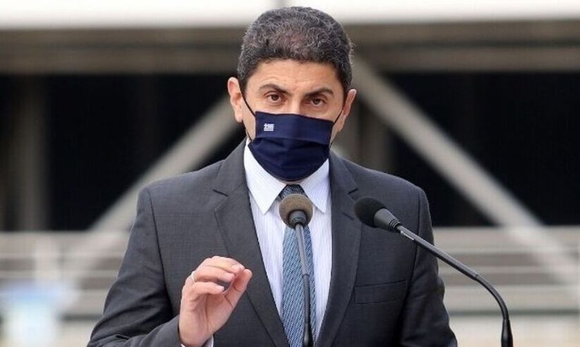 Αυγενάκης: «Η ΕΟΚ χρησιμοποιεί τους υπαλλήλους ως ομήρους»