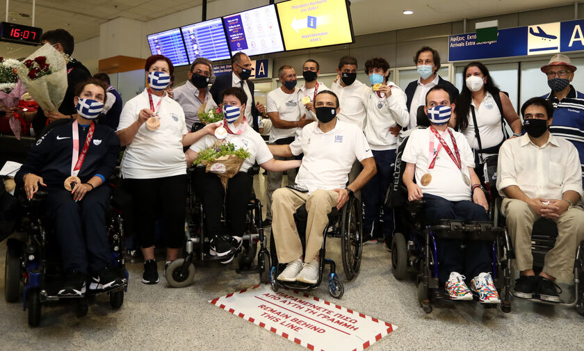 Παραολυμπιακοί Αγώνες: Επέστρεψαν και τα τελευταία μέλη της ελληνικής αποστολής (vid)