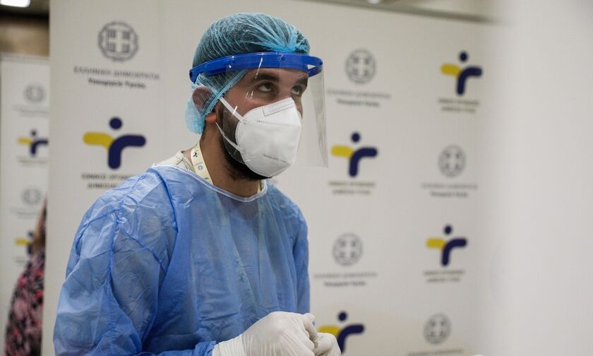 Κορονοϊός (13/9): 1.608 νέα κρούσματα, 379 διασωληνωμένοι, 51 νέοι θάνατοι