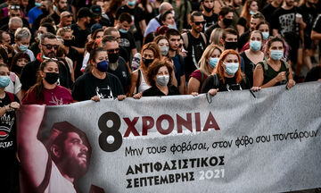 Παύλος Φύσσας: Μεγάλη αντιφασιστική πορεία στο Κερατσίνι (vids, pics)