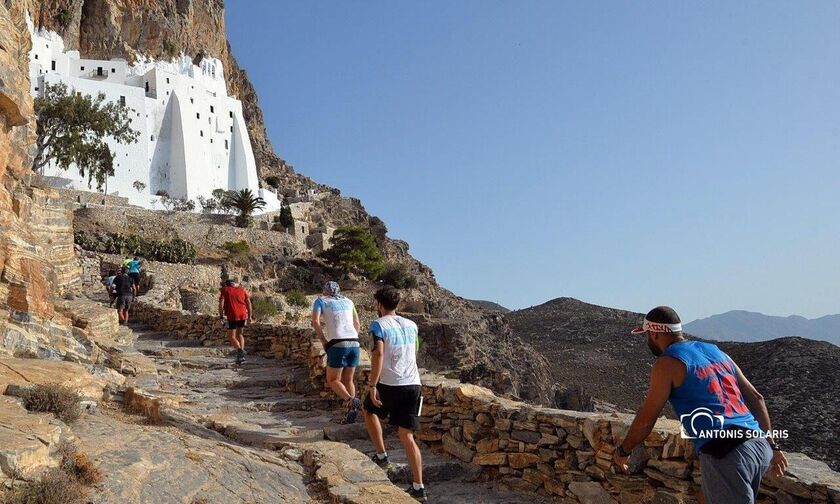 Το βουνό συνάντησε τη θάλασσα στο 4ο Amorgos Trail Challenge