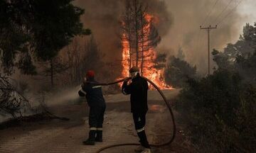 Φωτιά στο Διδυμότειχο από βολές του Παρμενίωνα