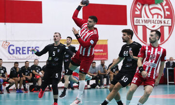 Handball Premier: Τρία στα τρία για τον Ολυμπιακό με 42-20 επί της Σαλαμίνας