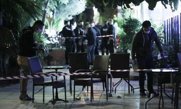 Πυροβολισμοί στο κέντρο της Αθήνας - Ανθρωποκυνηγητό για τον δράστη της δολοφονικής επίθεσης