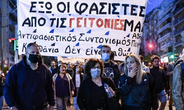 Αντιφασιστικές συγκεντρώσεις σε όλη την Ελλάδα - Φύσσα: «Με τον φασισμό δεν έχουμε τελειώσει» (vids)