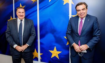 ΕΟΕ: Ο Καπράλος συναντήθηκε με τον Αντιπρόεδρο της Ευρωπαϊκής Ένωσης Μαργαρίτη Σχοινά
