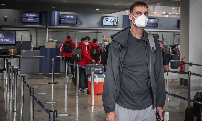 Μπαρτζώκας ενόψει Μπαρτσελόνα: «Είναι πιο έμπειροι στον άσο - Να παίξουμε καλή άμυνα στο ποστ» vid