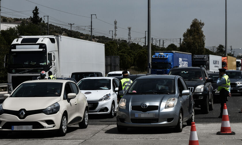 Δίπλωμα οδήγησης από τα 17 έτη - Όλες οι αλλαγές στα μαθήματα και στις εξετάσεις (vid)