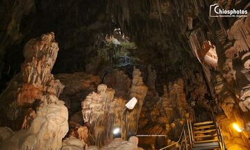 Το σπήλαιο όπου εμφανίζεται το φαινόμενο της «κολώνας φωτός» - Πώς αποκαλύφθηκε στην Χίο