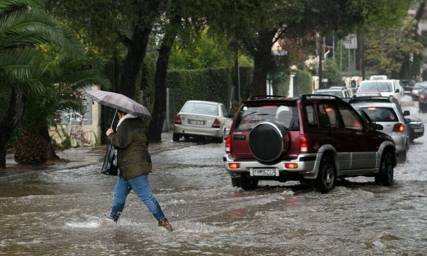 «Μπάλλος»: Τεράστιες ποσότητες νερού μέσα σε λίγες ώρες στην Αττική 