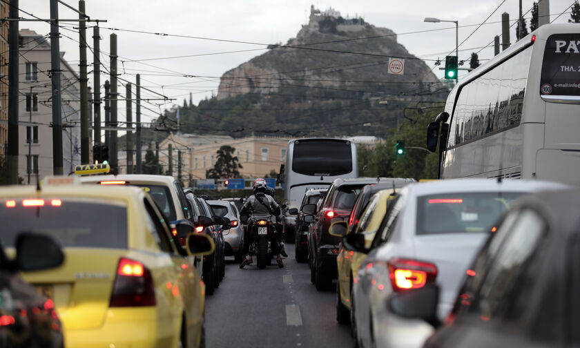 Κυκλοφοριακές ρυθμίσεις την Τρίτη στην Αθήνα