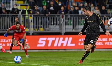 Serie A: «Ανάσανε» η Βενέτσια, 1-0 τη Φιορεντίνα (αποτελέσματα, βαθμολογία)