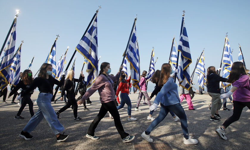 Θεσσαλονίκη: Ματαιώθηκε η μαθητική παρέλαση λόγω εθνικού πένθους για τη Φώφη Γεννηματά