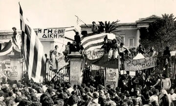 15 Νοεμβρίου 1973: Τι συνέβη στο Πολυτεχνείο, δύο μέρες πριν την εισβολή του τανκ;