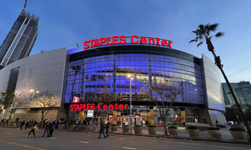 Staples Center: Η έδρα των Λέικερς και Κλίπερς αλλάζει όνομα έναντι 700 εκατ. δολαρίων