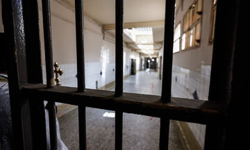 Βόλος: Φυλάκιση 12 ετών στον παππού που βίαζε την ανήλικη εγγονή του