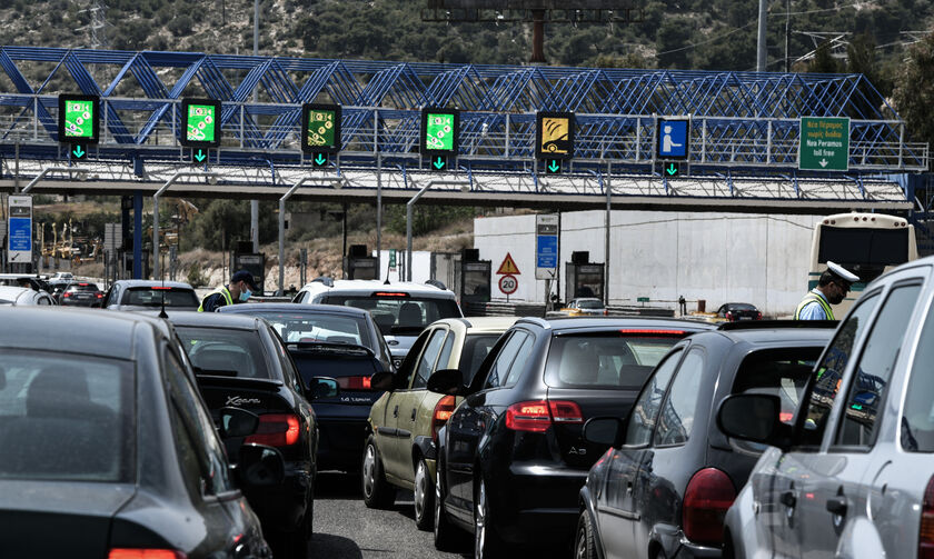 Ηλεκτρονικά διόδια: Με το χιλιόμετρο θα πληρώνουν οι οδηγοί - Πότε ξεκινάει η λειτουργία τους