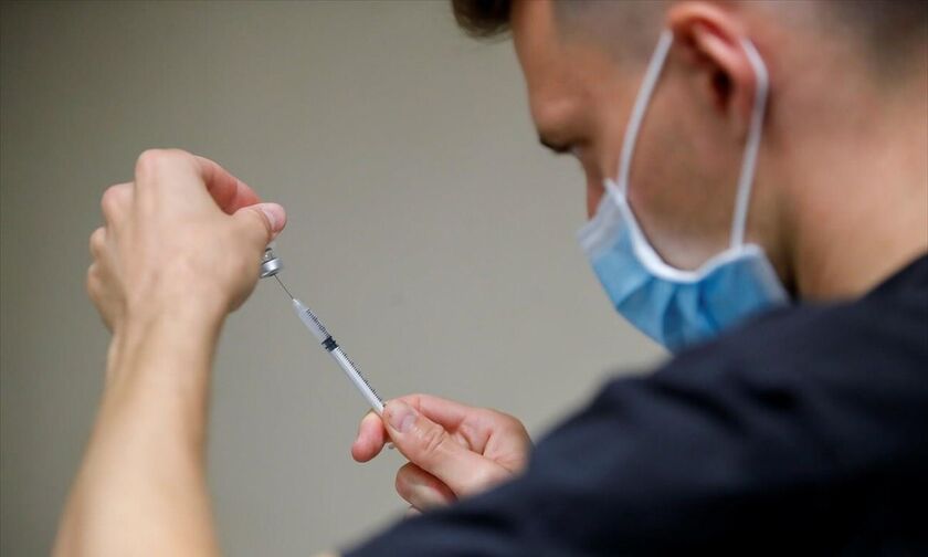Κορονοϊός: Ανοίγει η πλατφόρμα για την 3η δόση του εμβολίου